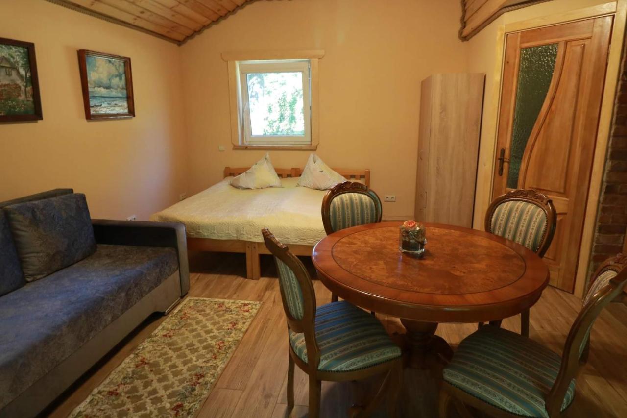 Namelis Nr 1 Adeles Sodyba Sturmai Esterno foto
